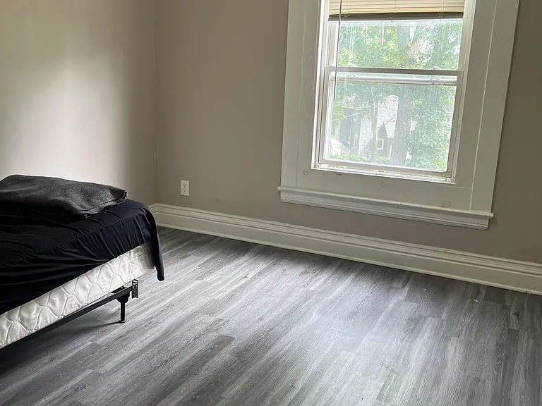 3 Schell Pl — Photo 5