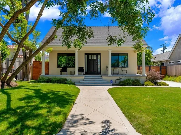 584 N Plymouth Blvd, Los Angeles, CA 90004
