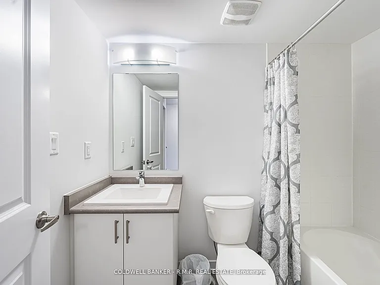 136 Brockley Dr — Photo 10