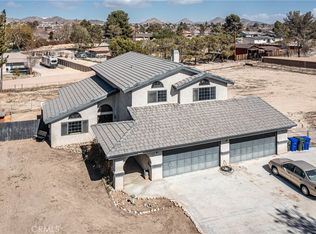 15221 Chaparral Ln, Apple Valley, CA 92307