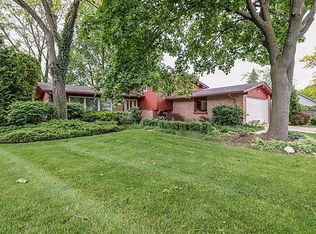 2577 Bunker Hill Rd, Ann Arbor, MI 48105