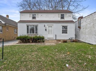 5163 N 58th St, Milwaukee, WI 53218