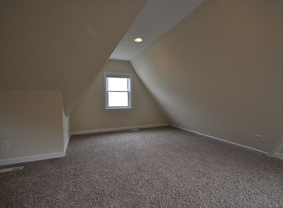 3rd image of 3110 N Austin Ave