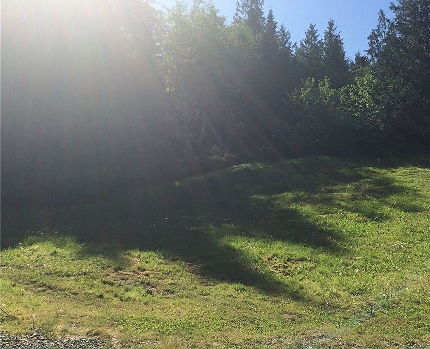 2nd image of 11927 Marine Dr