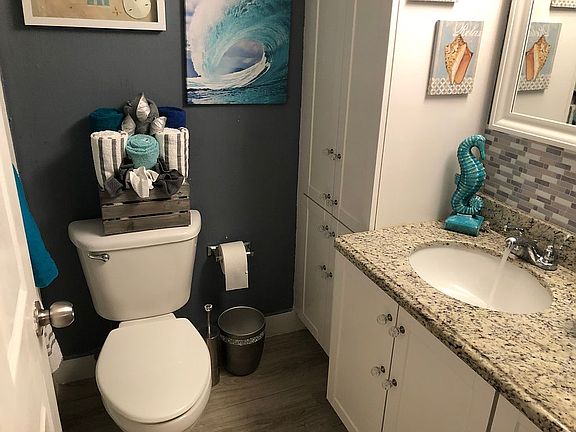 4th image of 710 Washington Ave APT 325