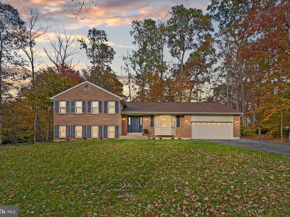 11302 Alms House Ct, Fairfax Station, VA 22039