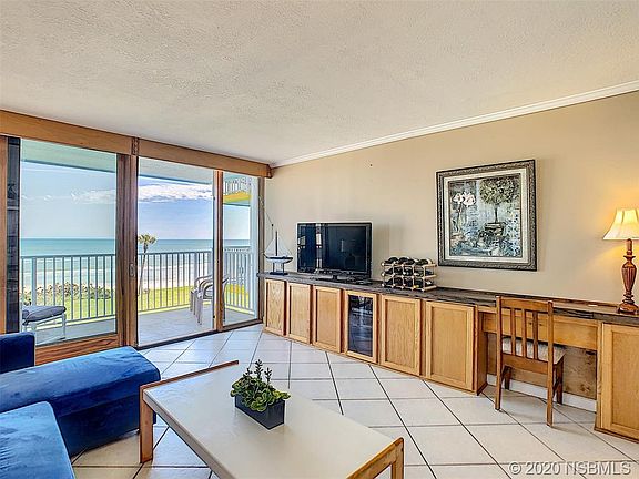 4th image of 5201 S Atlantic Ave APT 301