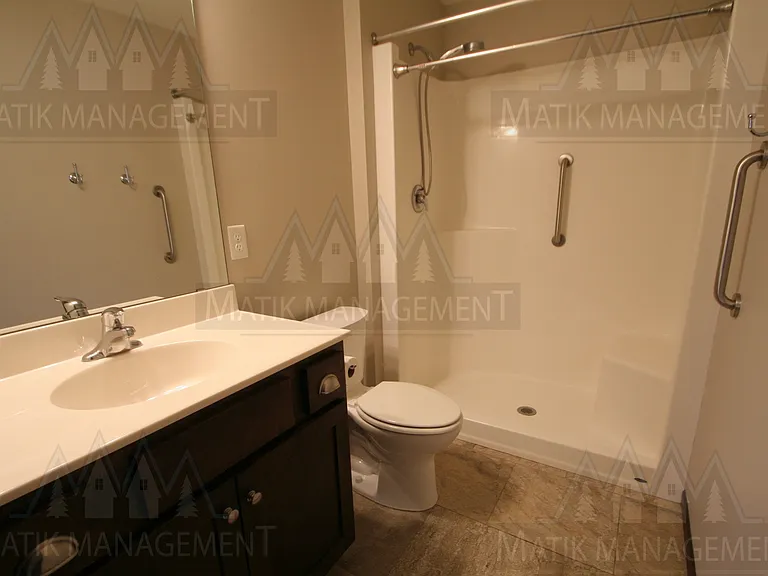 2581 Hawk Ridge Ct SE — Photo 23