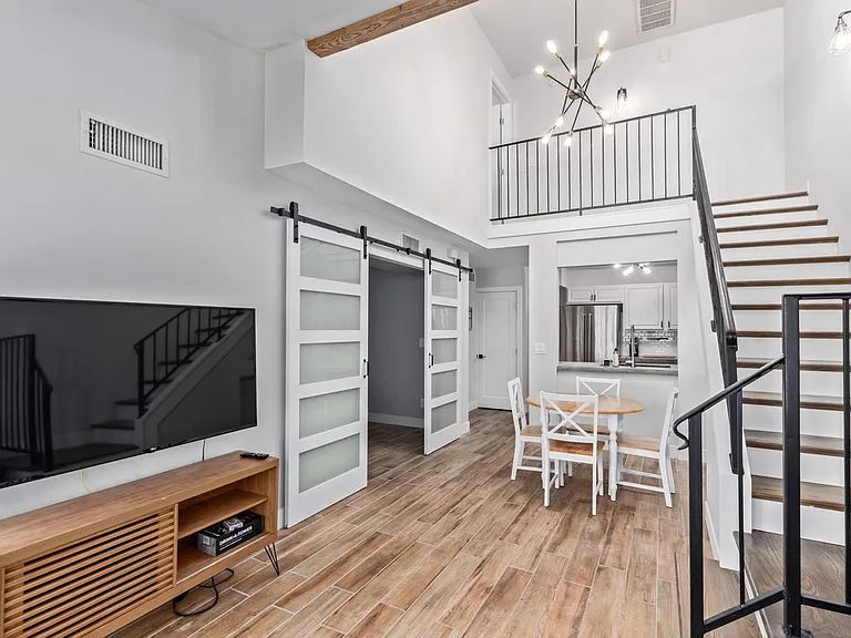 8625 E Belleview Pl — Photo 2