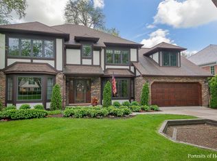 635 Elmwood Dr, Wheaton, IL