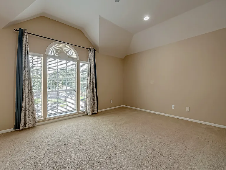 14026 Shamrock Park Ln — Photo 30