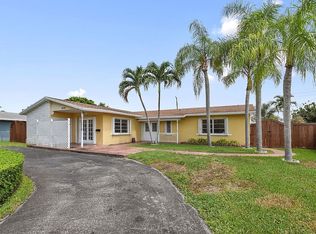 18715 SW 99th Rd, Cutler Bay, FL 33157