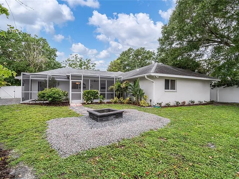 5219 Inverness Dr — Photo 28