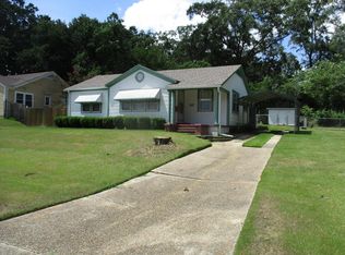 517 W 16th St, Laurel, MS 39440
