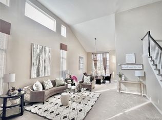 887 Shadowstone Dr, Highlands Ranch, CO 80129