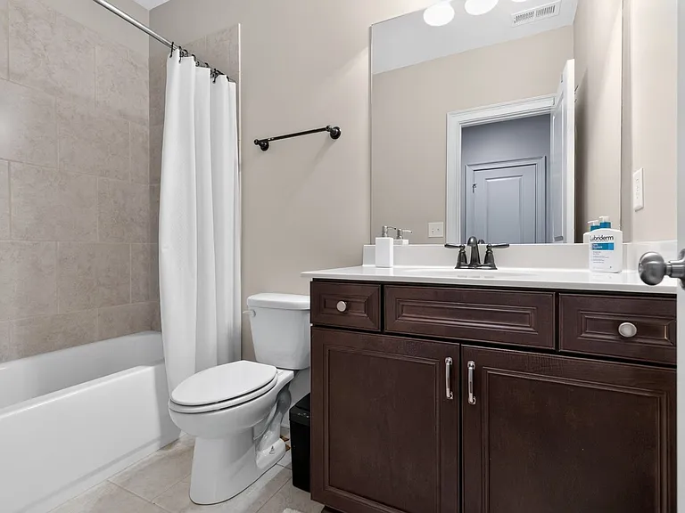 3487 Fenton Dr SE — Photo 32