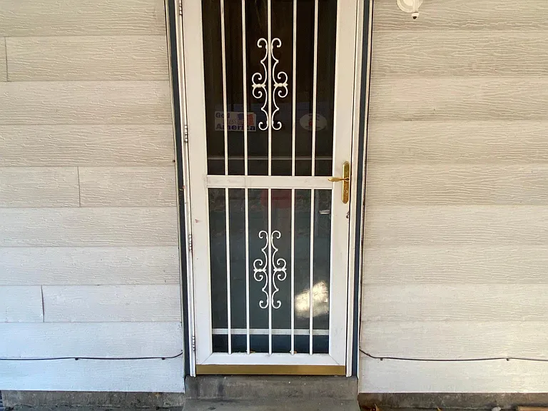 1830 S Tennyson St — Photo 2