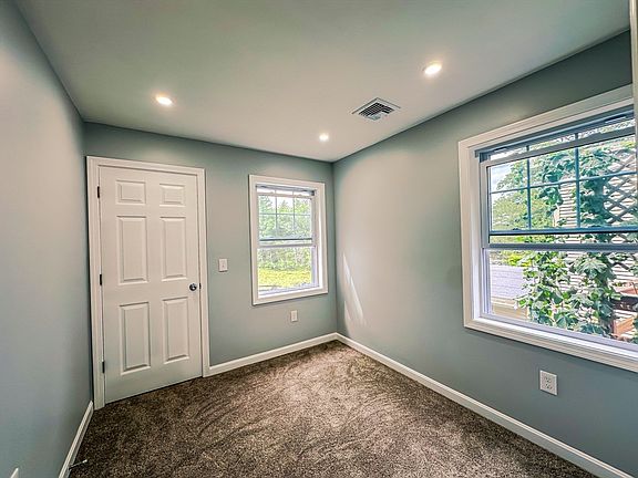 2nd image of 14 Hillside Rd
