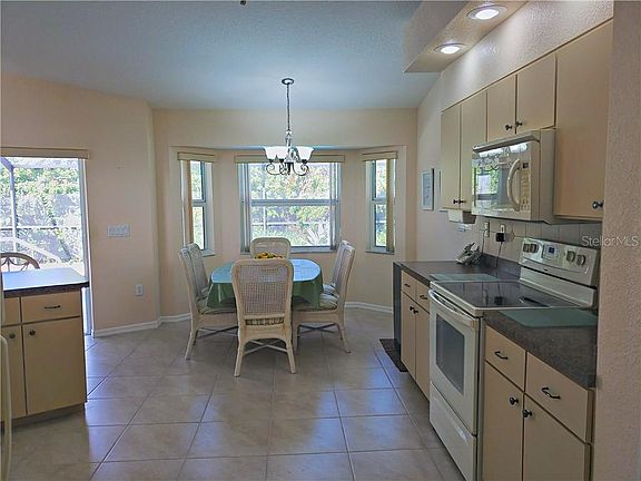3rd image of 18192 Koala Ave