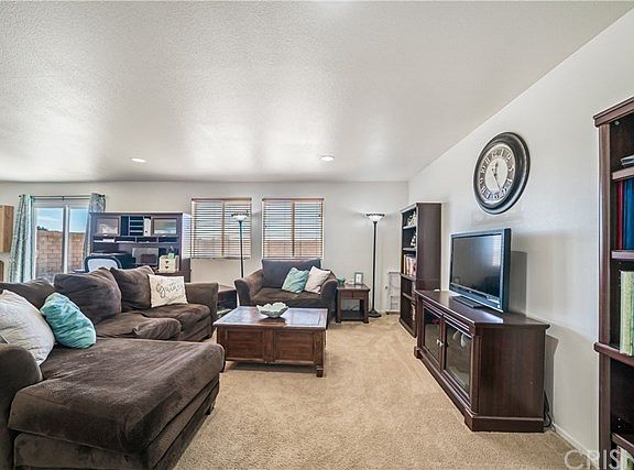 4th image of 44635 Driftwood St