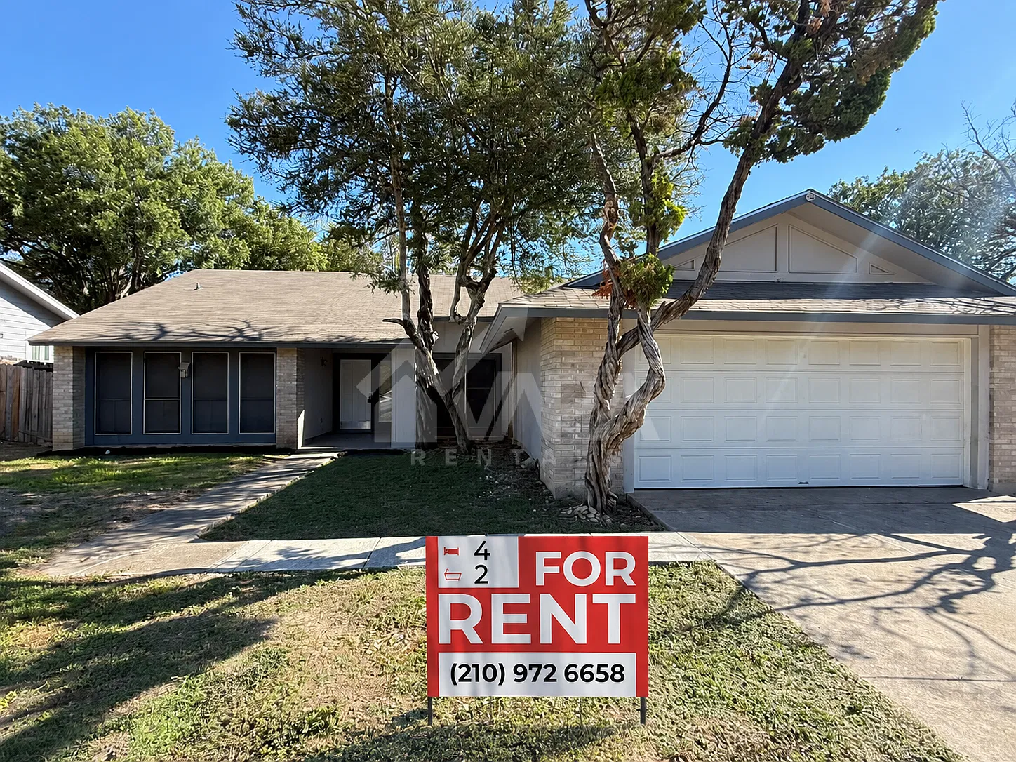 4 bed, 1902 sqft, $2,300 — Photo 1