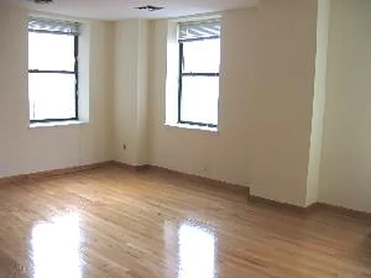 Rented by Corcoran | media 30
