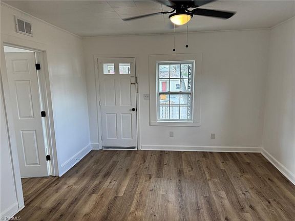 3rd image of 111 Tremont St