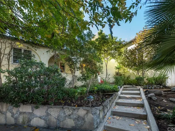 3895 Fredonia Dr, Los Angeles, CA 90068