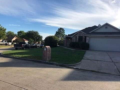 1st image of 314 Mahogany Dr