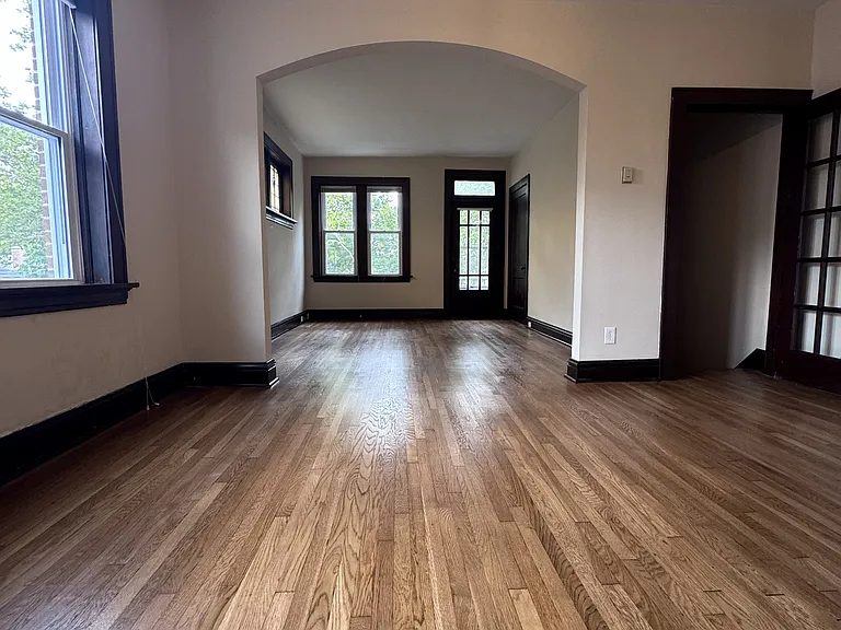 4928 Holly Hills Ave #2F — Photo 6