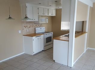 1735 E Washington St APT B15, Colton, CA 92324