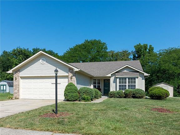 4th image of 10692 Wood Lily Ct