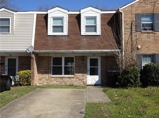 5818 Pickering St, Virginia Beach, VA 23462