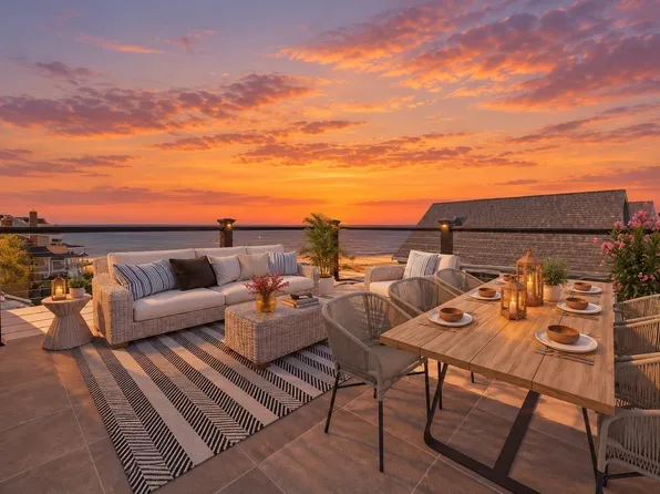 84 Post Island Rd, Quincy, MA 02169