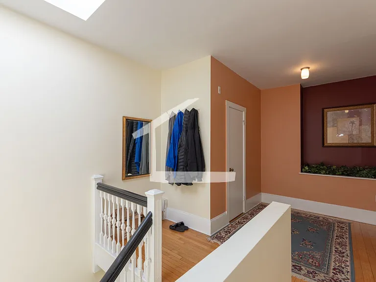 1179 Commonwealth Ave #12 — Photo 8