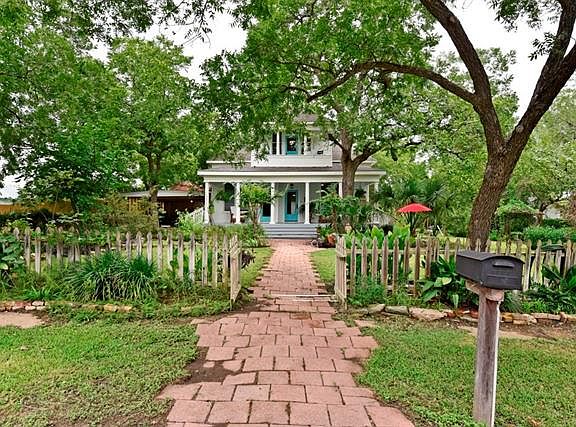 4th image of this home