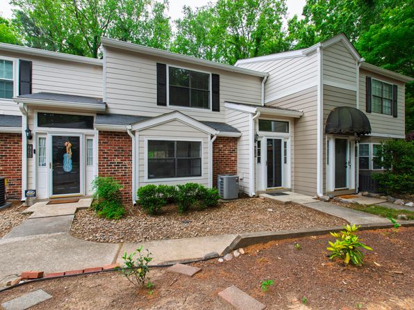7831 Falcon Rest Cir, Raleigh, NC 27615
