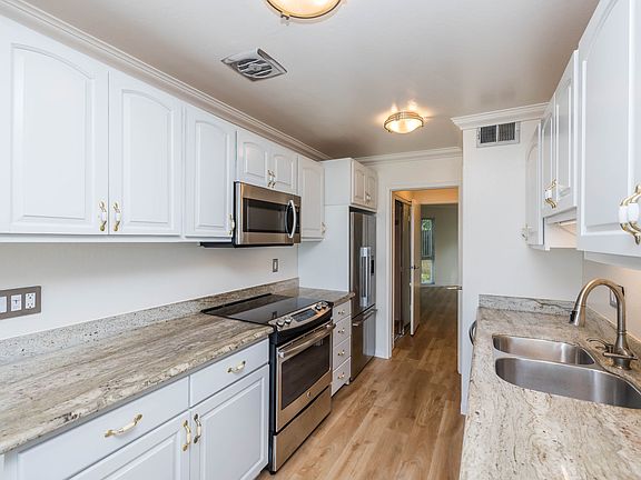 5th image of 5-65 Rodeo Ave #55-24