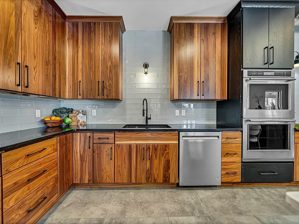 Community Kitchen Double Ovens