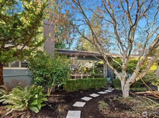 10743 14th Ave NE, Seattle, WA