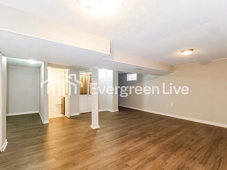 1109 NE 9th Street Ter — Photo 9