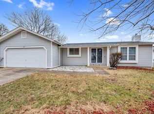 54 Jane Dr, Saint Peters, MO