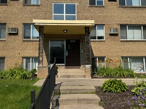 Tyler Properties, 4654 Tyler St NE #2B-1Ba-1100Sqft, Minneapolis, MN 55421