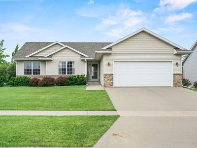 1305 Antler Dr, North Liberty, IA, 52317