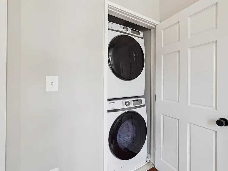 Washer/Dryer 2nd Level