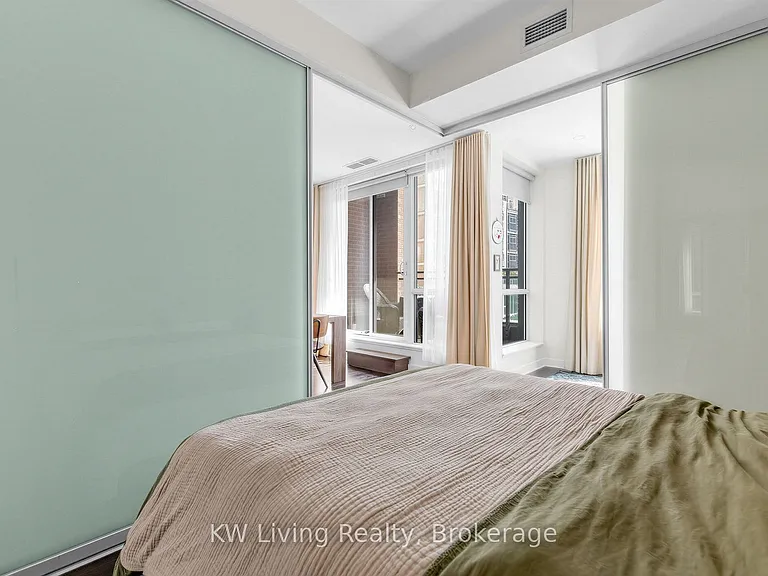 1171 Queen St W #305 — Photo 17