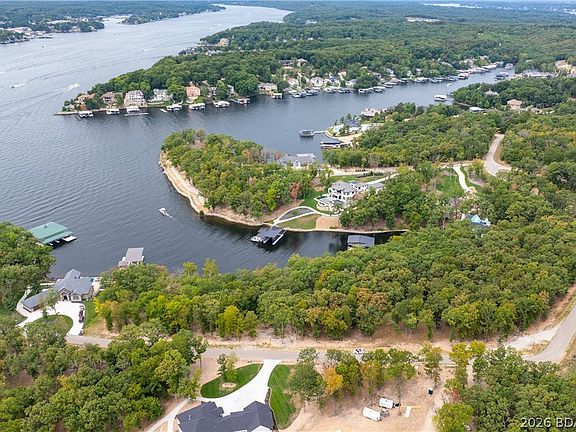 5th image of 457 E Villages Estates Rd