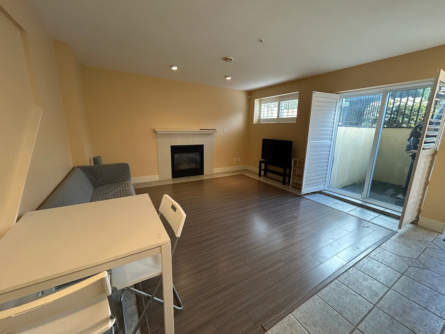 1 bed, 800 sqft, $1,800 — Photo 3