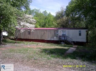 836 Halifax Rd, Danville, VA 24540