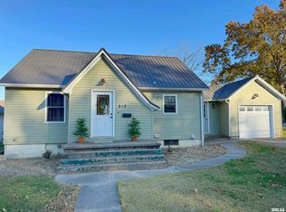 510 S Charles St, Steeleville, IL 62288